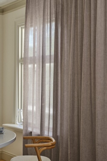 Jotex Gardin Med Multifunksjonsbånd 1lengde Ekstra Bred Brun melert LAYER 205040606300