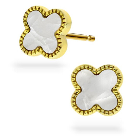Pan Jewelry, Kløver øredobber i forgylt 925 sølv med perlemor Pan Jewelry, Kløver øredobber i forgylt 925 sølv med perlemor