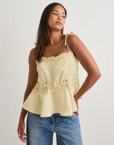 Neo Noir Gul Kaela Heavy Sateen Lace Top