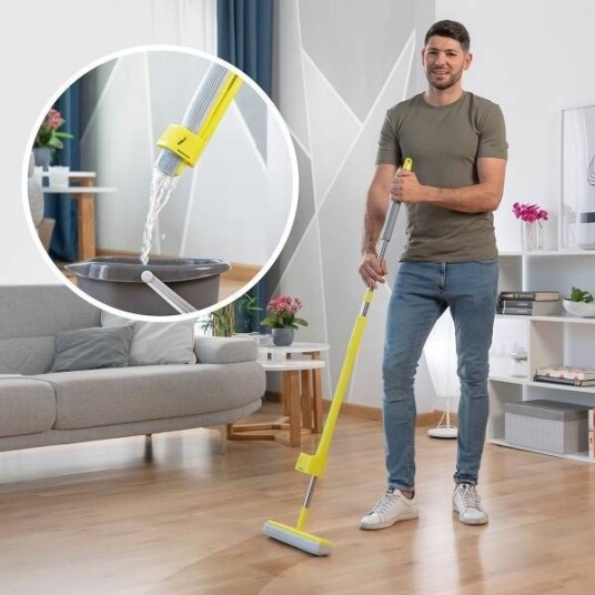 Gulvmopp med selvdrenerende svamp