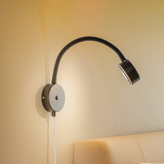 Lindby vegglampe Jyla svart 4000 K GX53 fleksibel arm