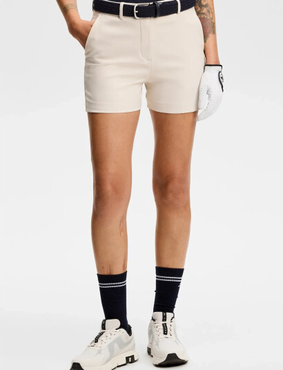 J. Lindeberg Gwen Shorts Cream 29 J. Lindeberg Gwen Shorts Cream 29