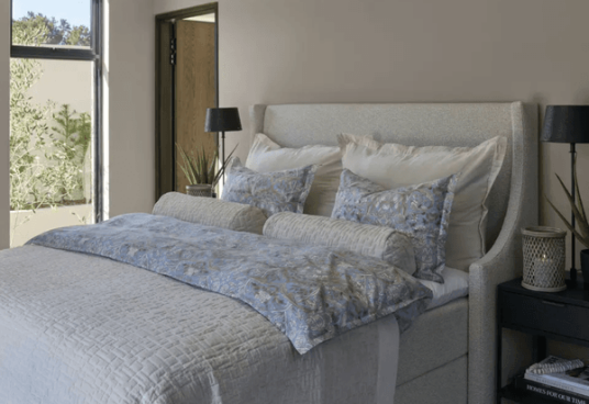 Halvor Bakke Grand Provence sengeteppe 160x255 Linen