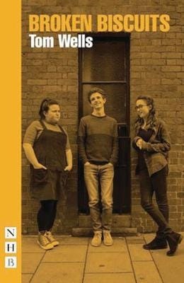 Broken Biscuits Av Tom Wells