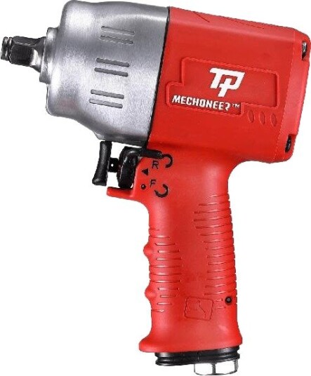 Tranmax TPT-2437-N Muttertrekker, Maskiner