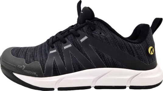Joe Nimble Women's NimbleToes Road Addict 36, Black Knitted