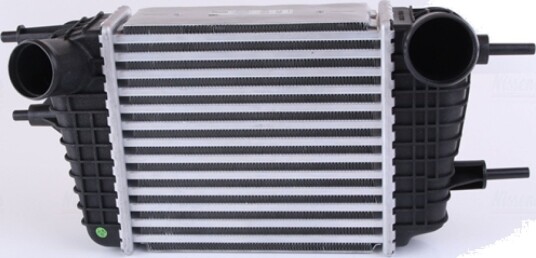 Intercooler NISSENS 961116