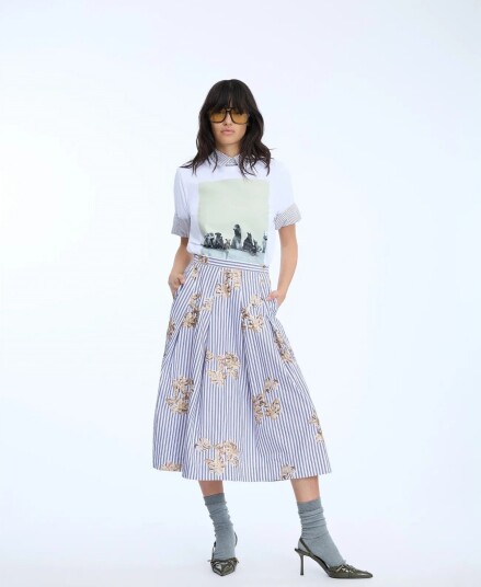 Munthe Nukkia   Multi/patterned   42