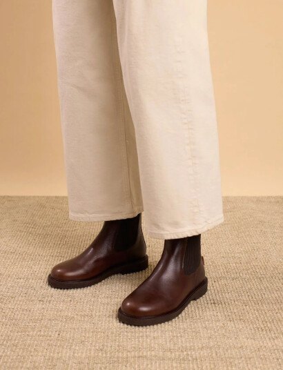 ANGULUS Booties Flat With Elastic Brown 39