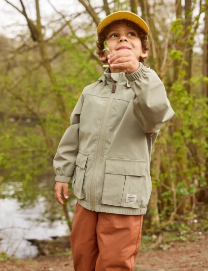 MINI A TURE Materly Lightweight Tech Jacket. Grs Khaki green 11Y/146 MINI A TURE Materly Lightweight Tech Jacket. Grs Khaki green 11Y/146