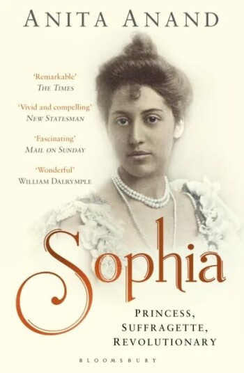 Sophia Av Anita Anand