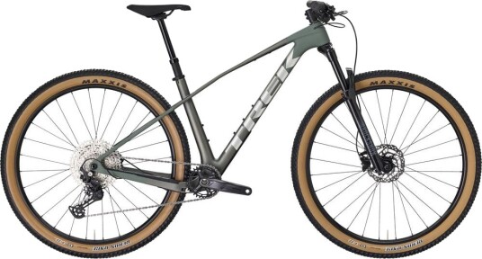 Trek Procaliber 9.5 Terrengsykkel Gen 3 Matte Keswick Green/Mercury XL // 188-195 cm Trek Procaliber 9.5 Terrengsykkel Gen 3 Matte Keswick Green/Mercury XL // 188-195 cm