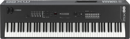 Yamaha MX 88 Synthesizer