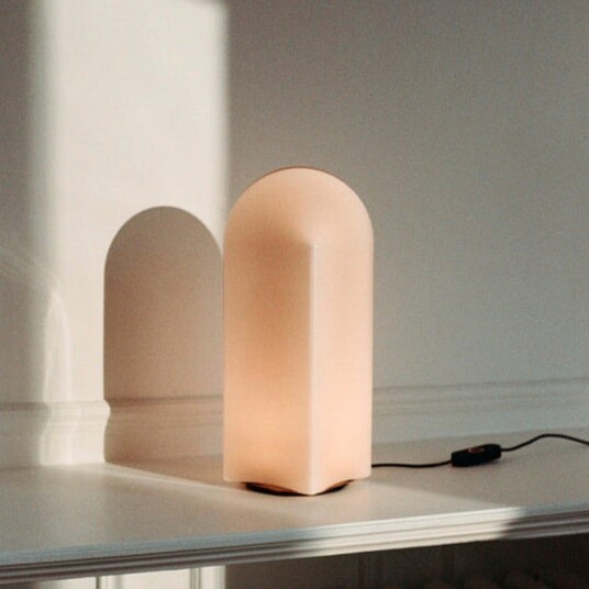 Hay Parade bordlampe H:32 rosa