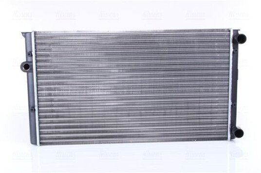 Radiator NISSENS 652471