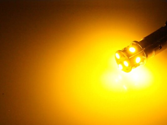 LED pære 9xSMD   10 30V BA15S Lys farge: Oransje