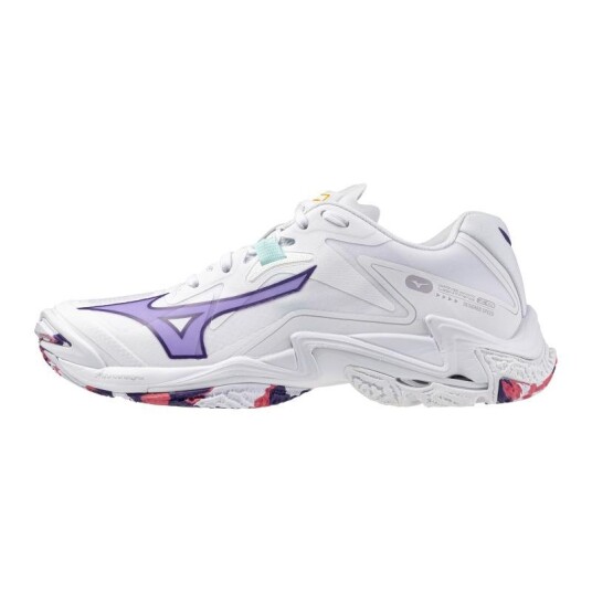 Mizuno Wave Lightning Z8   41