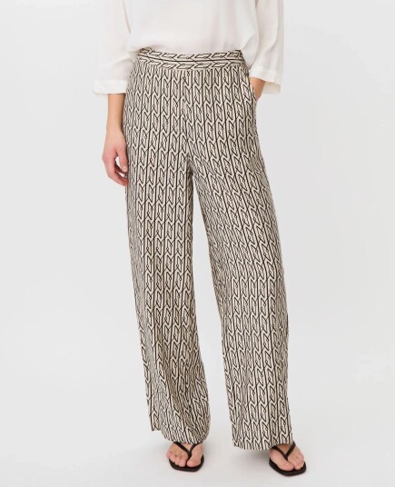 Masai Mapippie Cream XL Masai Mapippie Cream XL