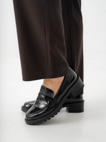 Bianco Pearl Simple Penny Loafer Patent Aquarius Sort 42