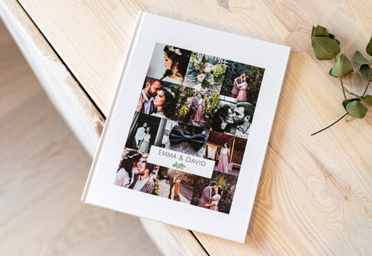 Smartphoto Fotobok Med Personlige Bilder Large Stående - Hardt Bildeomslag | 22.00 x 28.10 cm