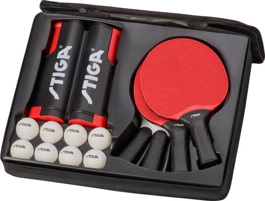 Bordtennissett Stiga Seasons Anywhere vårbestandig med 4 racketer og nett