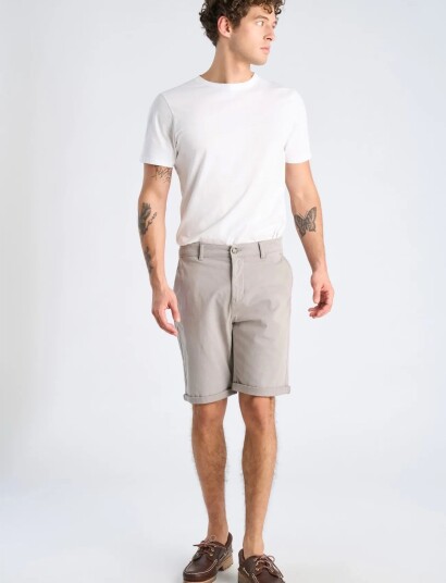 Lindbergh Superflex Chino Shorts   Grey   L