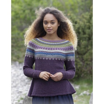 Blueberry Fizz by DROPS Design Genser og Lue Strikkeoppskrift str S XXXL