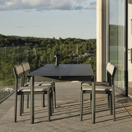 Brafab B45 spisebord 90 x 250 cm antrasitt Brafab Brafab B45 spisebord 90 x 250 cm antrasitt Brafab