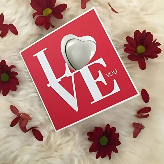 Gavekort med hjertesåpe Love Rød Gavekort med hjertesåpe Love Rød