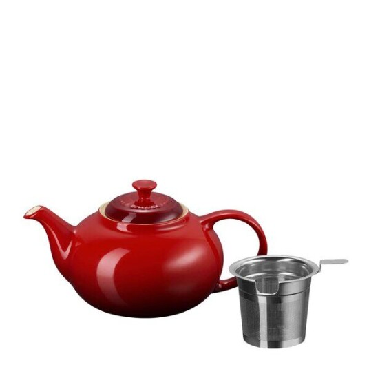 Le Creuset Signature tekanne m/ filter 1,3L cerise Le Creuset Signature tekanne m/ filter 1,3L cerise
