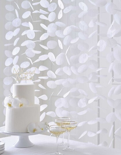 Ginger Ray 16 stk Hengende Hvite Papirdisker 1 meter Modern Luxe ML 124