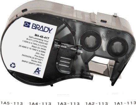 Brady M4 48 417 Sort Hvit Selvklebende Skriveretikett Vinyl Trermisk Overføring Akryl Permanent