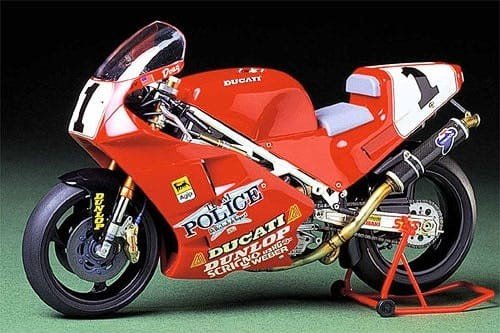 Tamiya 1/12 Ducati 888