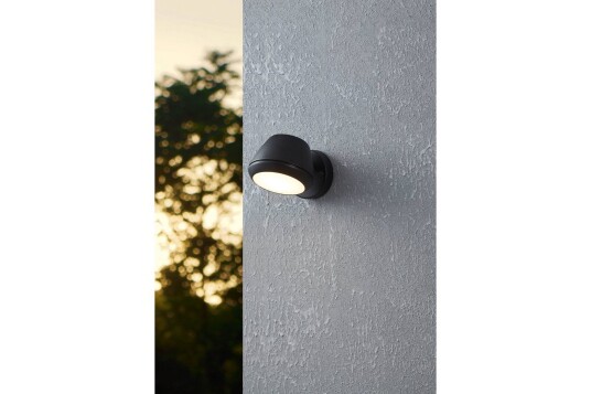 Vegglampe utendørsbelysning Eglo Nivarolo - Hvit/Svart Vegglampe utendørsbelysning Eglo Nivarolo - Hvit/Svart