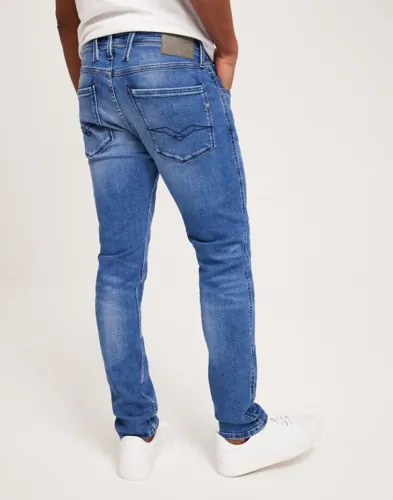 Replay ANBASS Trousers Slim fit jeans Blå