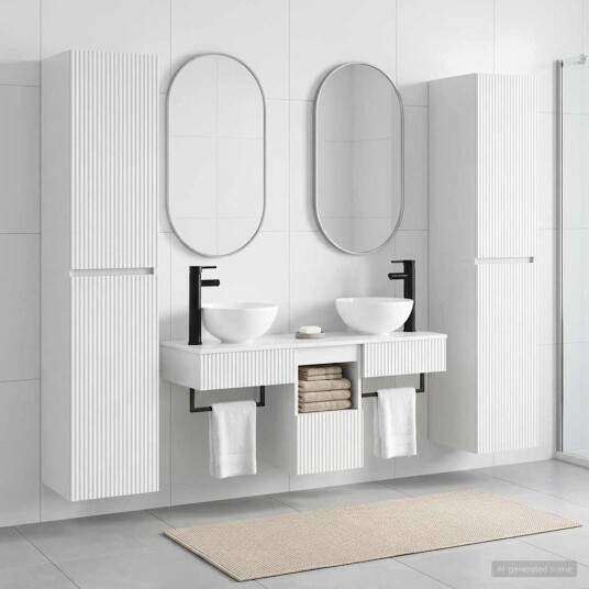 vidaXL Baderomsinnredningssett 5 stk. Høgglans hvit 33 x 34,5 x 160 cm vidaXL Baderomsinnredningssett 5 stk. Høgglans hvit 33 x 34,5 x 160 cm