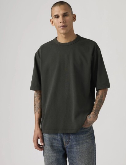 Levi"s® Heavyweight Loose Tee Garment Black L