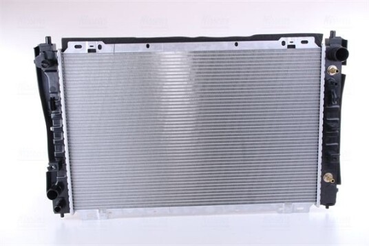 Radiator NISSENS 62003