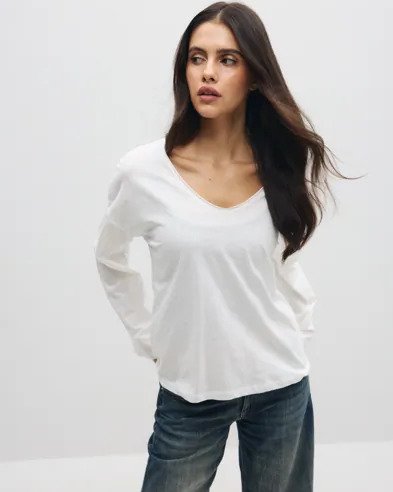 Nelly - Hvit - Relaxed V-Neck LS Top