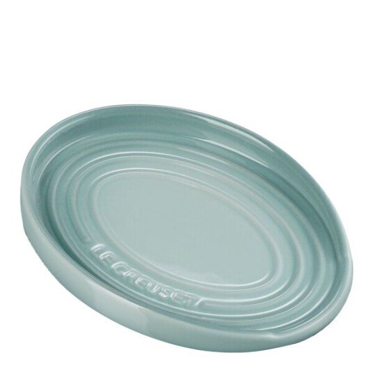 Le Creuset   Oval gryteskjeholder sea salt