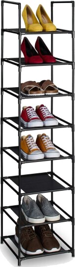 Smalt skostativ med stoffhyller – plassbesparende design
