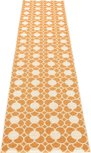 Pappelina Anya teppe Pale Orange/Vanilla 70 x 300 cm