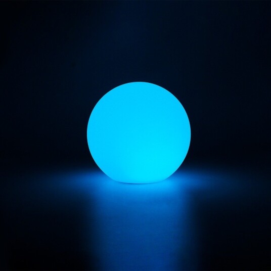 Ø8 cm RGB LED ball   Oppladbar med fjernkontroll IP66