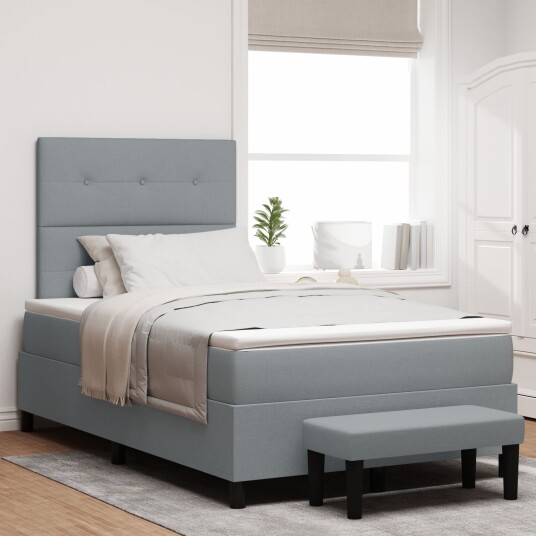 Box Spring Seng med Madrass & Benk Lys Grå 120x200 cm Stoff 3344058