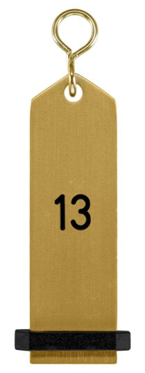 VEGA Nøkkelring Bumerang med pregede tall 10x3 cm (LxB) Gullfarge Pregling 13 VEGA Nøkkelring Bumerang med pregede tall 10x3 cm (LxB) Gullfarge Pregling 13