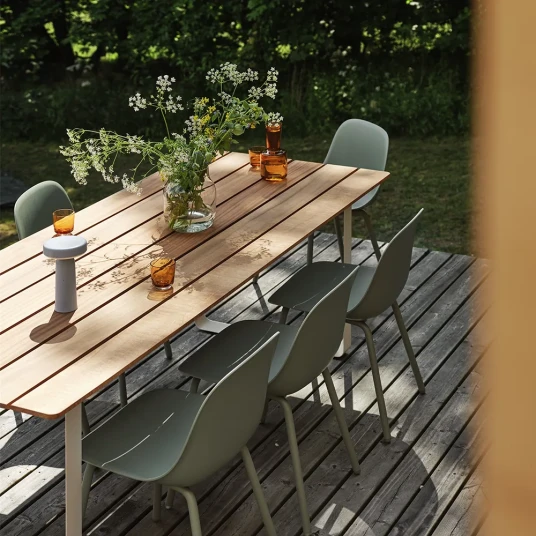 Muuto Fiber Outdoor Spisestol Brown Red Muuto Fiber Outdoor Spisestol Brown Red