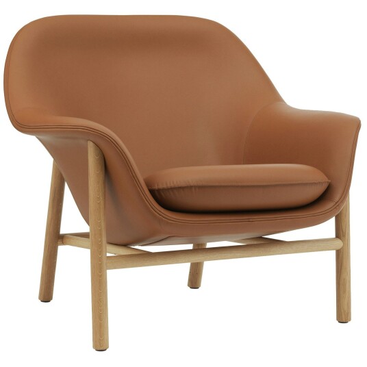 Normann Copenhagen Drape Lounge Chair Low Grey Steel Lenestol Skum Laget av skinn Laget av skinn Ramme i eik Brun