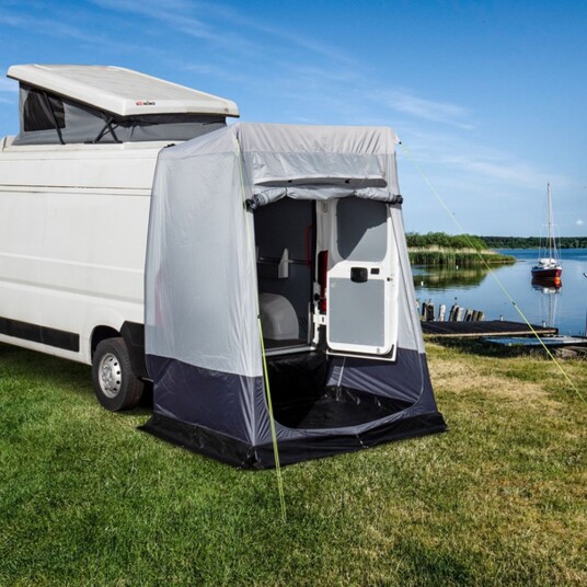 Reimo Tent Technology fortelt Hekktelt til Fiat Ducato