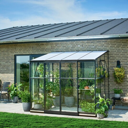 Drivhus QUBE VEGGDRIVHUS 4,7 M² - 7,1 M² Nei, 4,7 M² Drivhus QUBE VEGGDRIVHUS 4,7 M² - 7,1 M² Nei, 4,7 M²