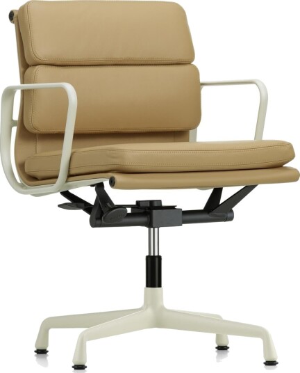 Vitra Soft Pad EA 231 kontorstol med sving armlener og vippemekanisme kritt/kamel Vitra Soft Pad EA 231 kontorstol med sving armlener og vippemekanisme kritt/kamel